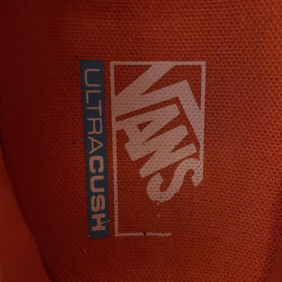 VANS•CLASSIC SLIP ON•ISLAND FLOWERS•ULTRA CUSH•WOMENS 10 / MENS 8.5 - Picture 8 of 8